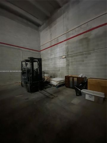 2355 NW 70th Ave 5 D5, Miami, FL 33122