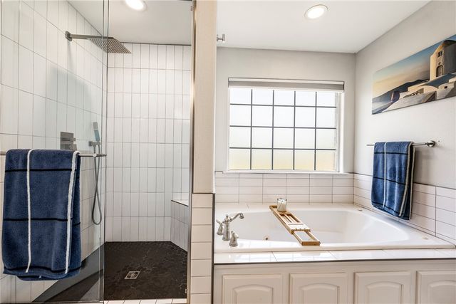 210 NW Olinka Pass Street, Bentonville, AR 72712
