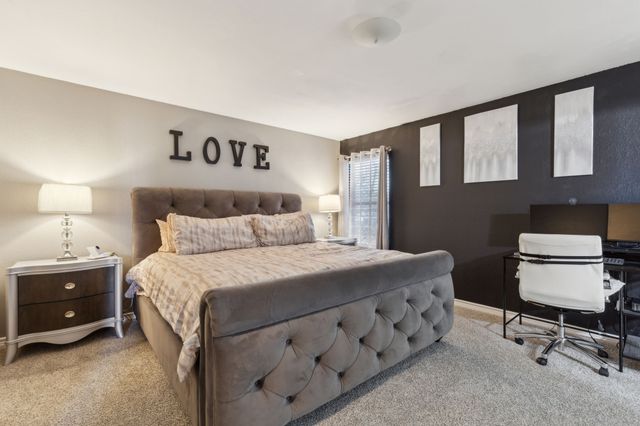 943 Carthage Way, Arlington, TX 76017