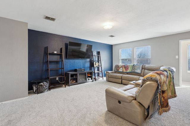 943 Carthage Way, Arlington, TX 76017