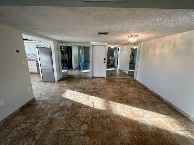 9 HAIG PLACE 101, Dunedin, FL 34698