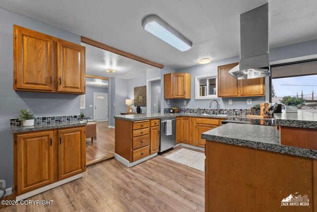 365 Pine Street, Anchorage, AK 99508