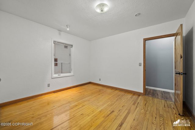 365 Pine Street, Anchorage, AK 99508