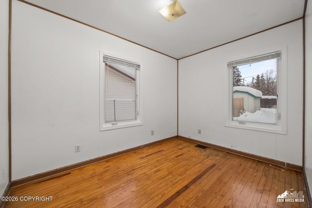 365 Pine Street, Anchorage, AK 99508