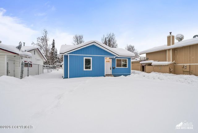 365 Pine Street, Anchorage, AK 99508