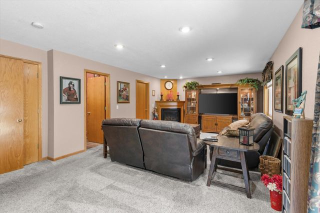 7281 Terra Court, Lino Lakes, MN 55014