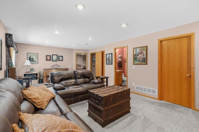 7281 Terra Court, Lino Lakes, MN 55014
