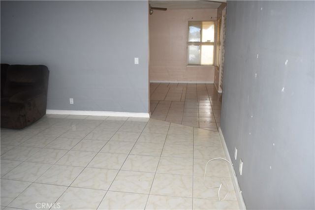 37929 Rudall, Palmdale, CA 93550