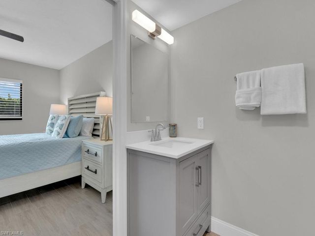 16380 Dublin CIR 104, Fort Myers, FL 33908