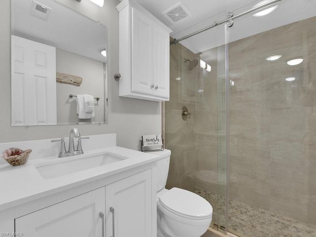 16380 Dublin CIR 104, Fort Myers, FL 33908