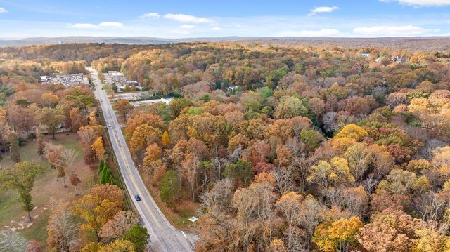 612 Miles Road, Signal Mountain, TN 37377