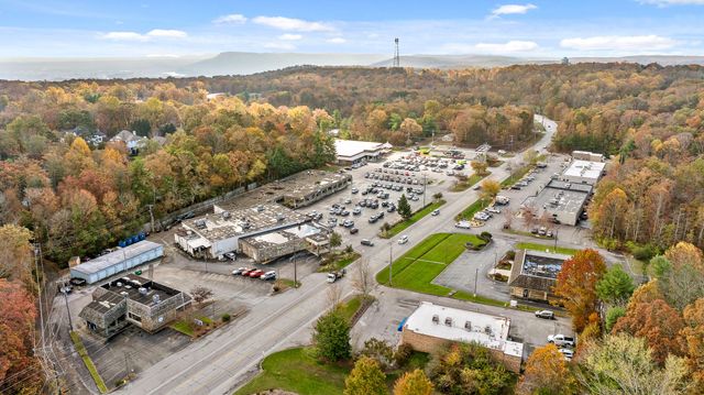 612 Miles Road, Signal Mountain, TN 37377