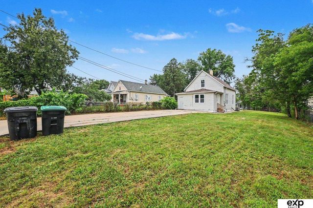 3609 V Street, Omaha, NE 68107