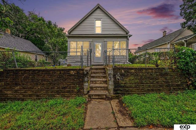 3609 V Street, Omaha, NE 68107