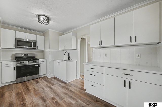 3609 V Street, Omaha, NE 68107