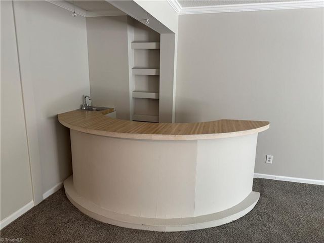 1039 Turtle Rock Lane, Winston-salem, NC 27104