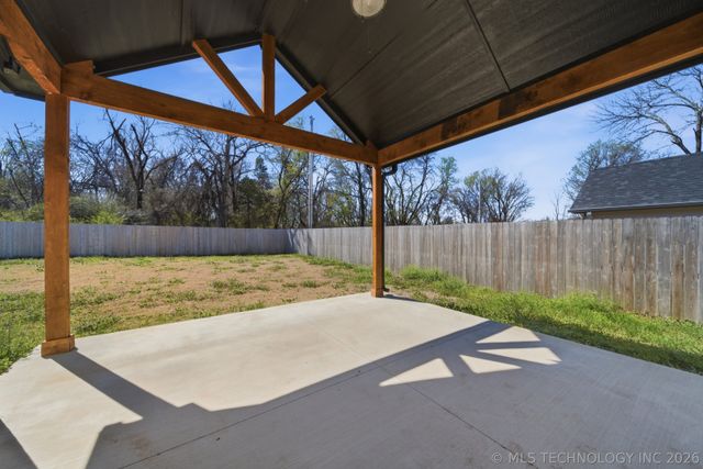 13242 E 4th Place, Tulsa, OK 74108