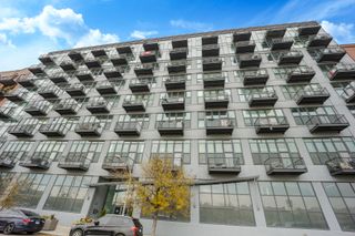 1224 W Van Buren Street 523, Chicago, IL 60607