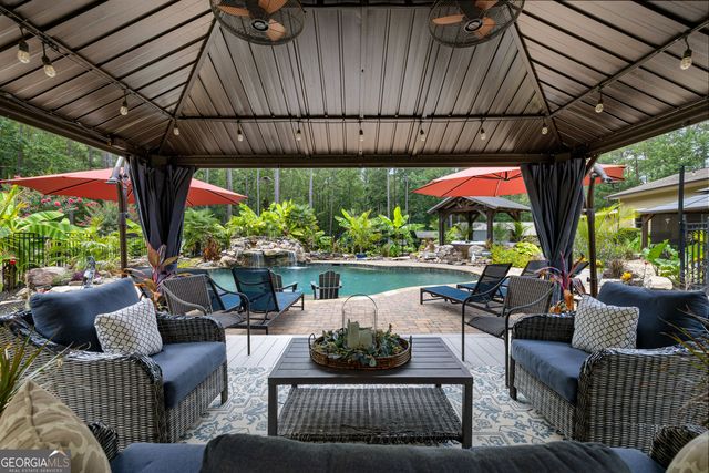 359 Trammell Road, Moreland, GA 30259