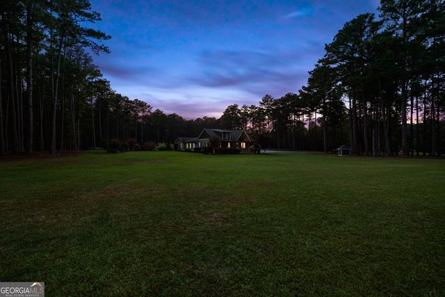 359 Trammell Road, Moreland, GA 30259