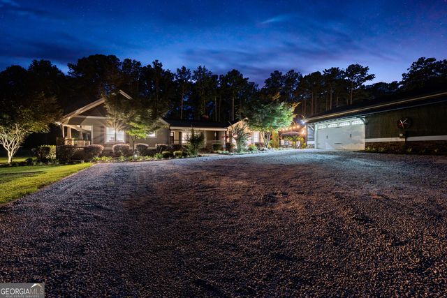 359 Trammell Road, Moreland, GA 30259