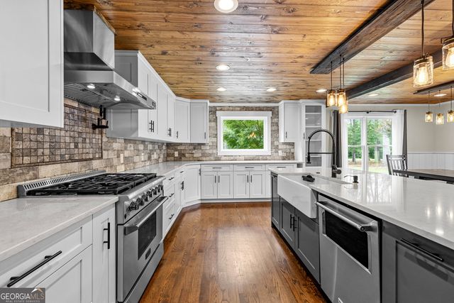 359 Trammell Road, Moreland, GA 30259
