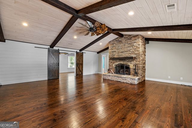 359 Trammell Road, Moreland, GA 30259