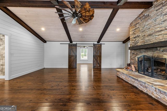 359 Trammell Road, Moreland, GA 30259