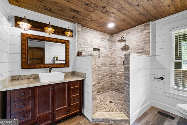 359 Trammell Road, Moreland, GA 30259