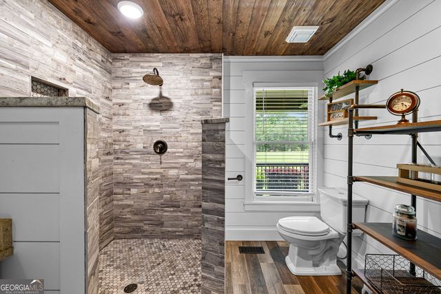 359 Trammell Road, Moreland, GA 30259