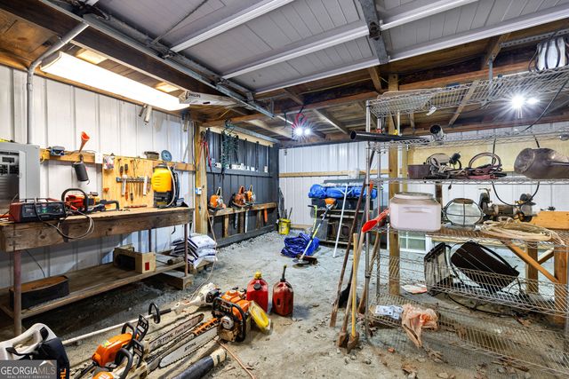 359 Trammell Road, Moreland, GA 30259