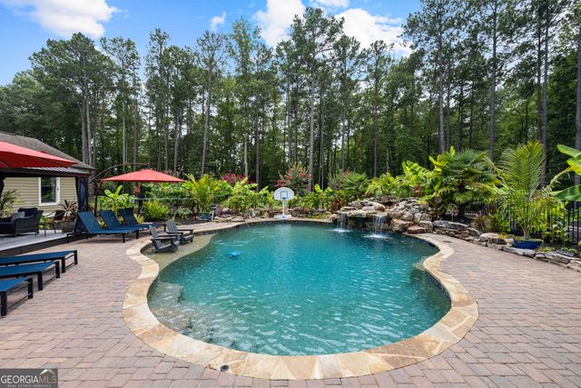 359 Trammell Road, Moreland, GA 30259