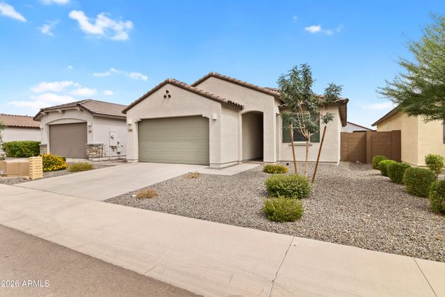 3236 W JUNIPER CANYON Drive, Phoenix, AZ 85083