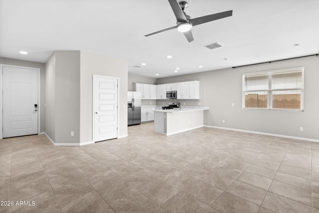 3236 W JUNIPER CANYON Drive, Phoenix, AZ 85083
