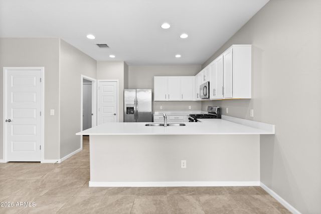 3236 W JUNIPER CANYON Drive, Phoenix, AZ 85083