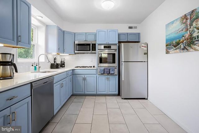 9724 ADMIRALTY DR, Silver Spring, MD 20910