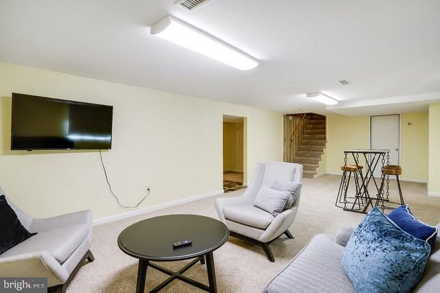 9724 ADMIRALTY DR, Silver Spring, MD 20910