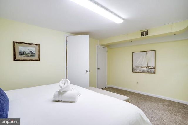 9724 ADMIRALTY DR, Silver Spring, MD 20910