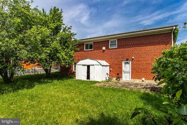 9724 ADMIRALTY DR, Silver Spring, MD 20910