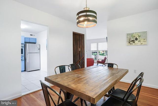 9724 ADMIRALTY DR, Silver Spring, MD 20910