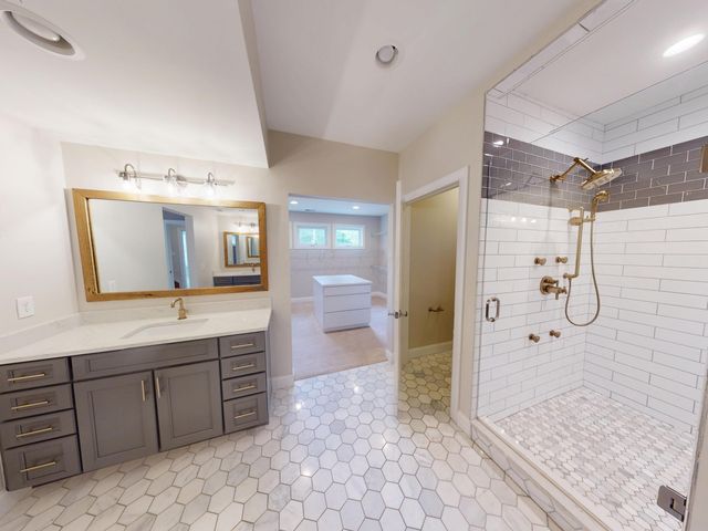 343 King Avenue, Columbus, OH 43201