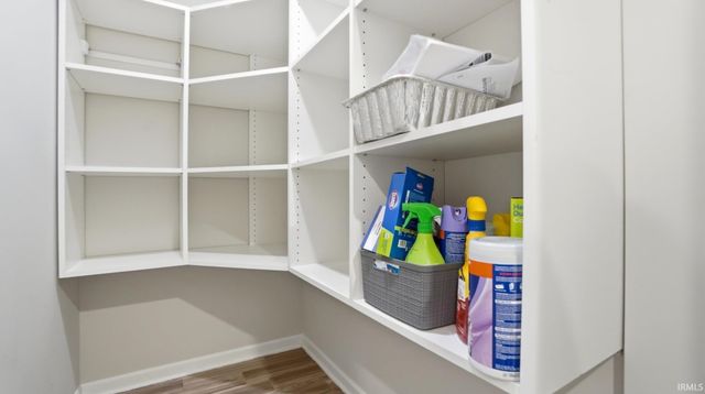 3597 Canal Square Drive, New Haven, IN 46774