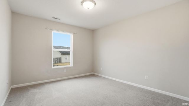 3597 Canal Square Drive, New Haven, IN 46774