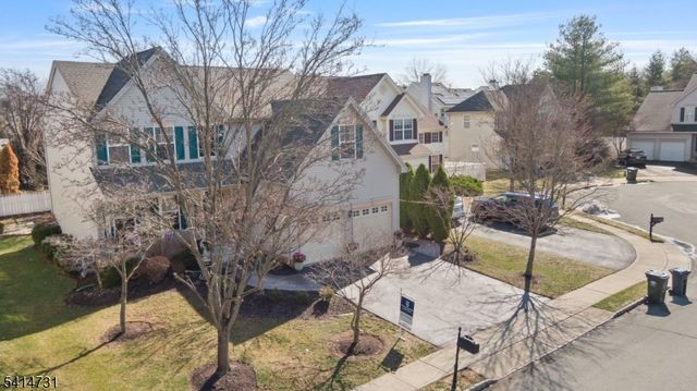 8 Schaal St, Bridgewater Twp., NJ 08807