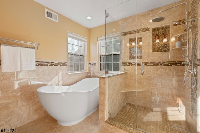 8 Schaal St, Bridgewater Twp., NJ 08807