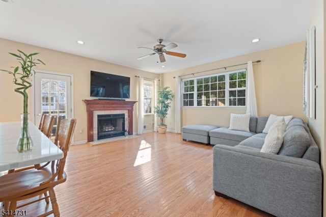 8 Schaal St, Bridgewater Twp., NJ 08807