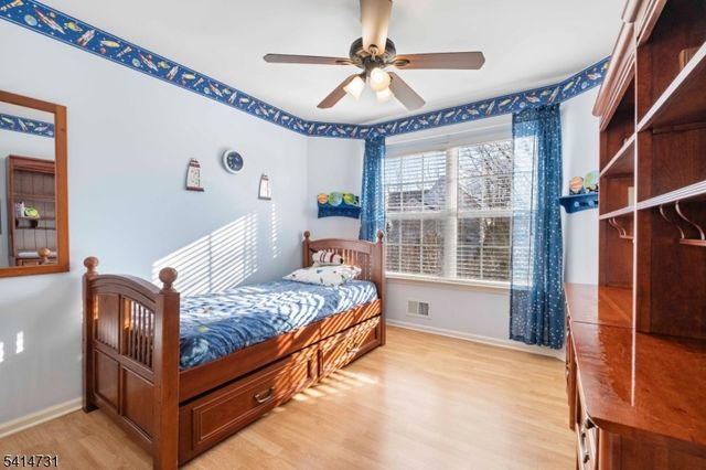 8 Schaal St, Bridgewater Twp., NJ 08807