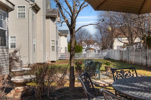 8 Schaal St, Bridgewater Twp., NJ 08807