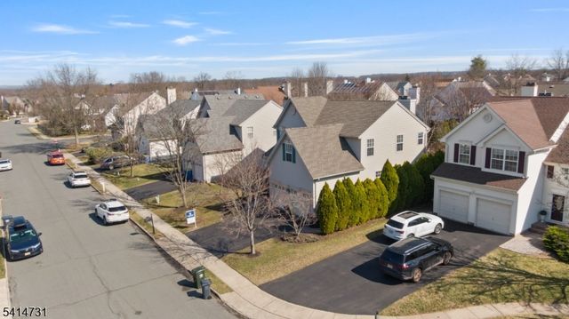 8 Schaal St, Bridgewater Twp., NJ 08807