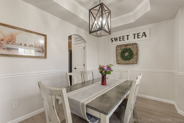 13556 S 235th East Avenue, Coweta, OK 74429